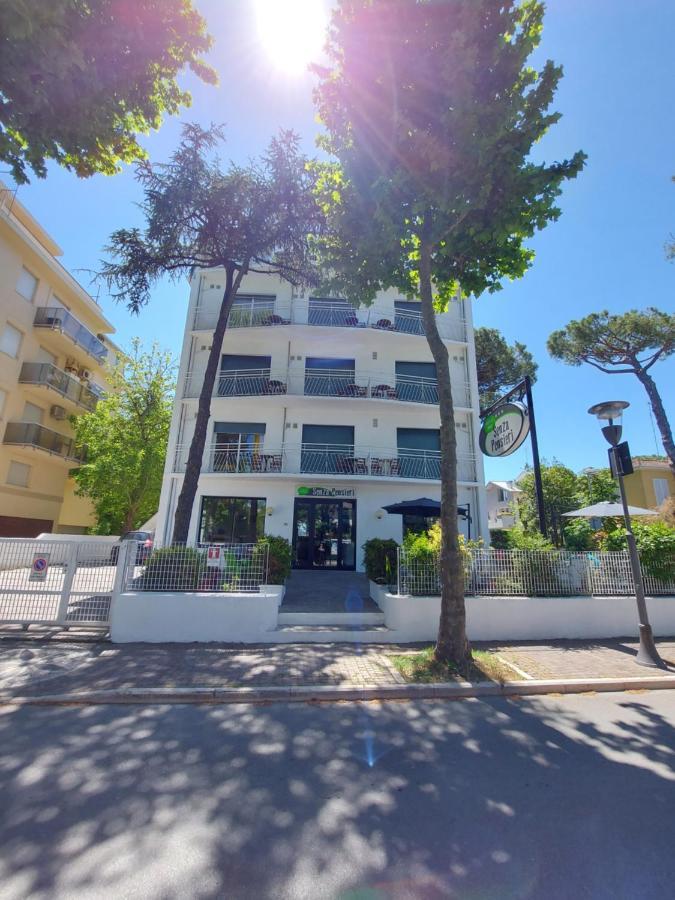 Hotel Senza Pensieri Riccione Exteriér fotografie