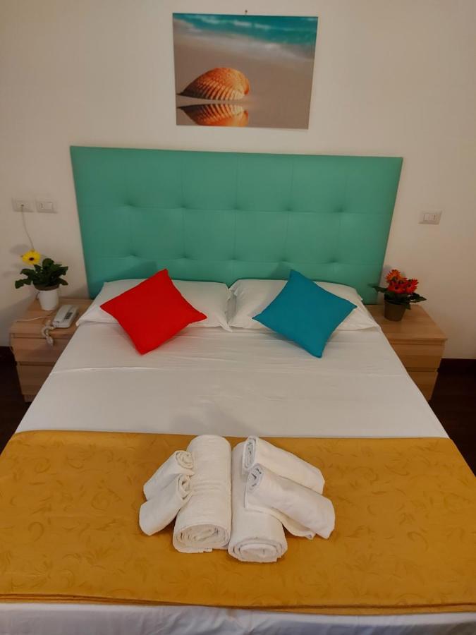 Hotel Senza Pensieri Riccione Exteriér fotografie