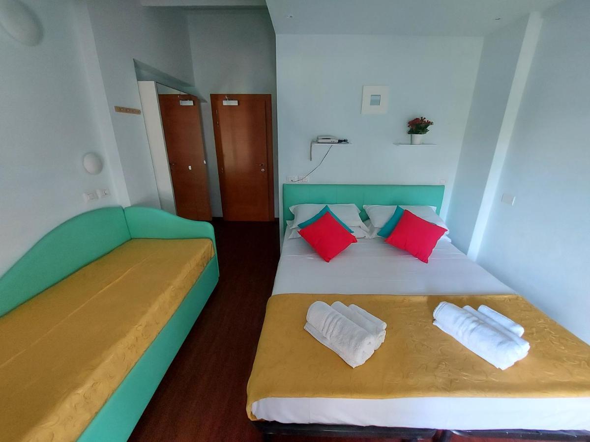 Hotel Senza Pensieri Riccione Exteriér fotografie