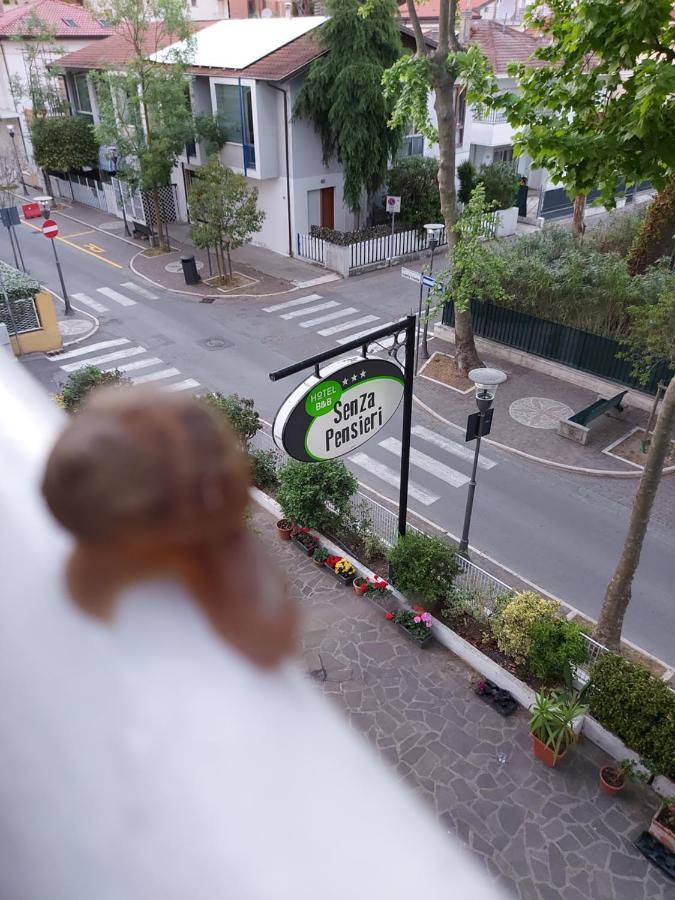 Hotel Senza Pensieri Riccione Exteriér fotografie
