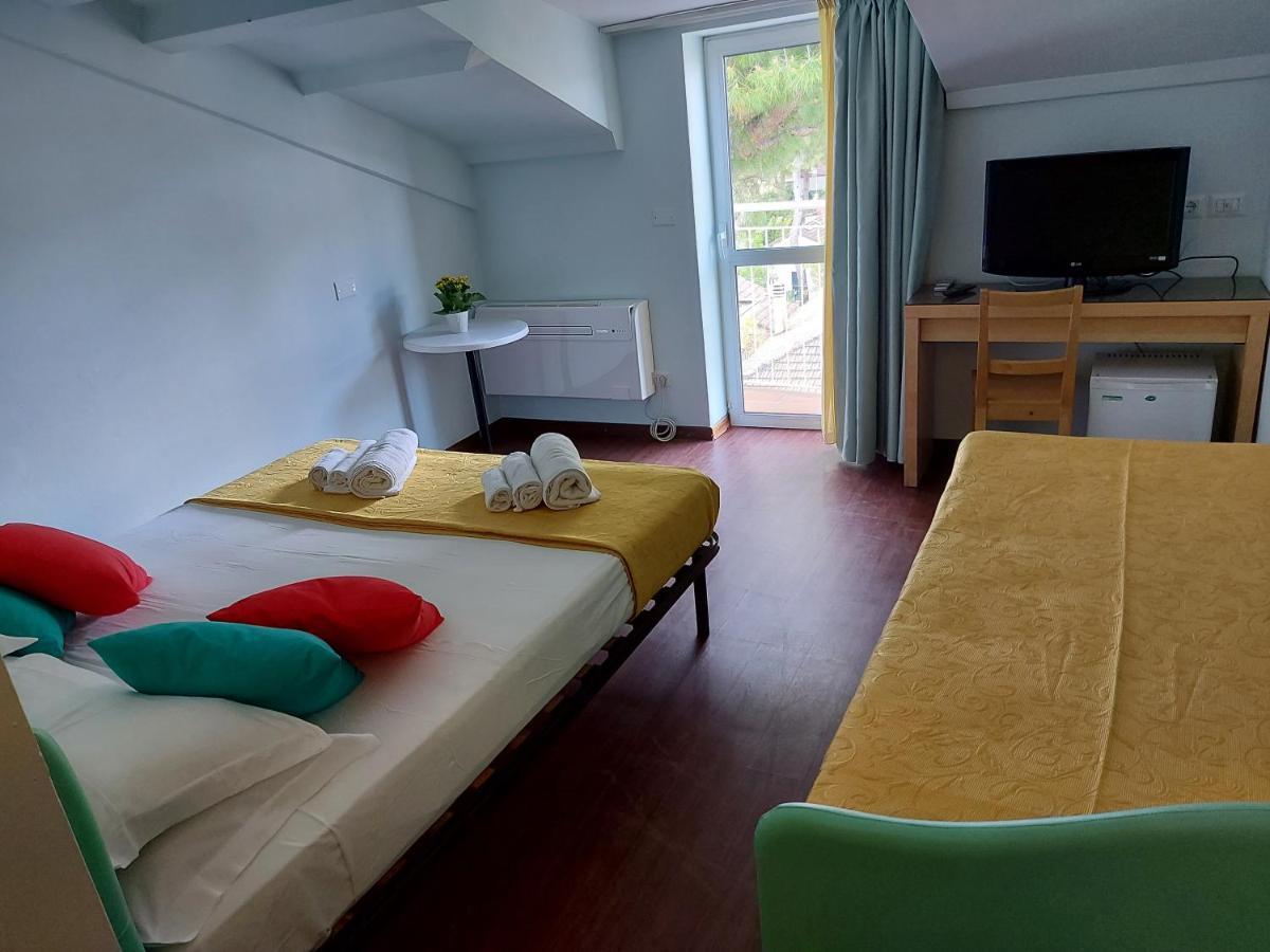 Hotel Senza Pensieri Riccione Exteriér fotografie