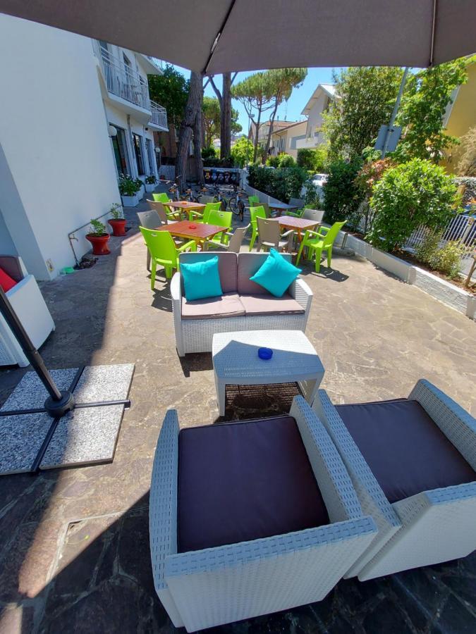Hotel Senza Pensieri Riccione Exteriér fotografie